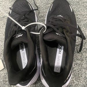 Hoka Clifton 8 sneakers